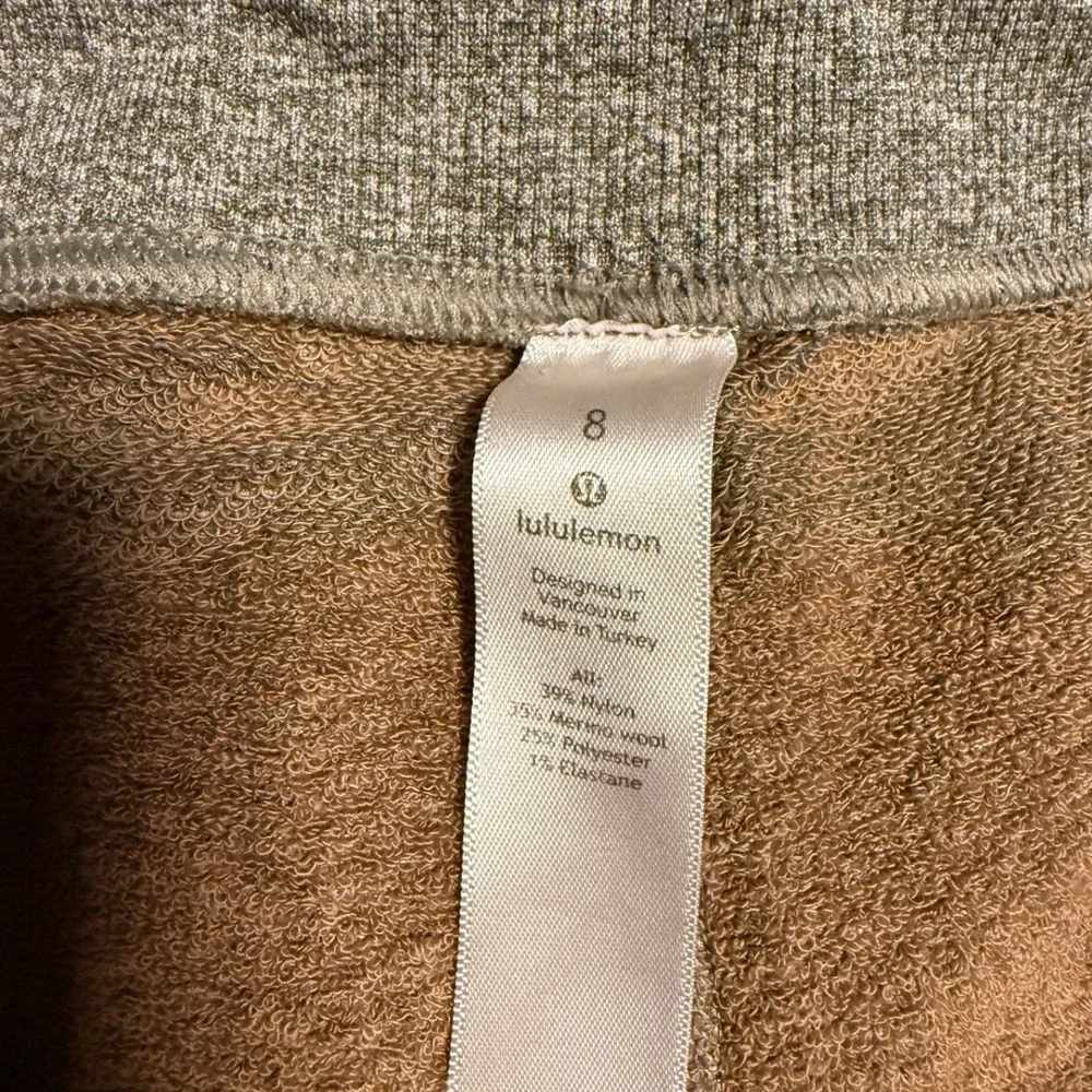 Lululemon Engineered Warmth Jogger Grey/Sage Merino Wool Blend Women's‎ Size 8